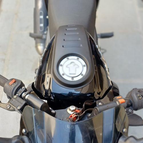 TankTie for Bajaj Pulsar 125 / 150 / 180