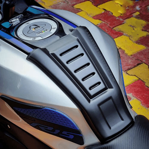 TankTie for Yamaha R15 V4