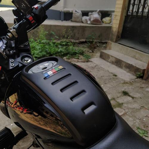 TankTie for Bajaj Pulsar 125 / 150 / 180