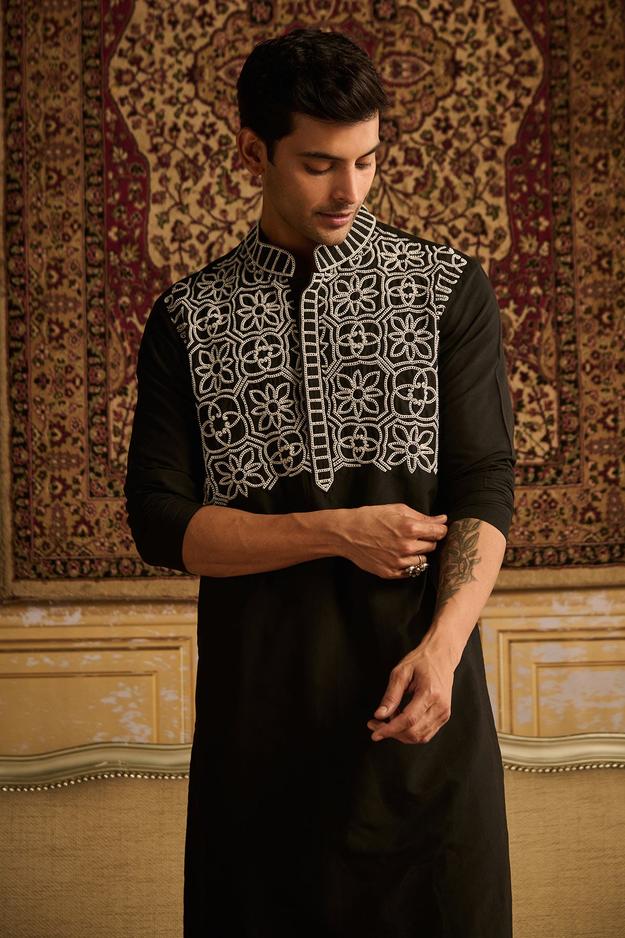 BLACK WITH WHITE THREAD & BEADS EMBROIDERED KURTA WITH BLACK PANTS