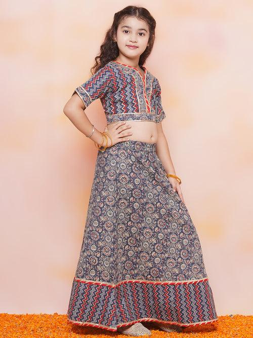 Kids Cotton Zigzag Print half Sleeve Blue Lehenga Choli Set For Girls