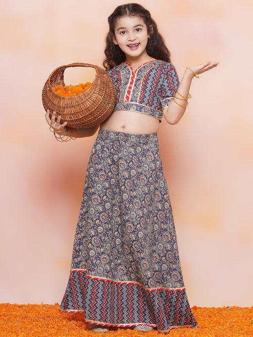 Kids Cotton Zigzag Print half Sleeve Blue Lehenga Choli Set For Girls