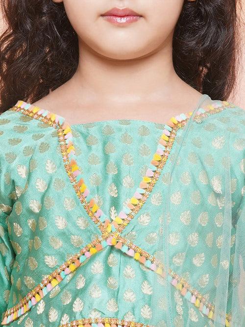 Girls Jacquard Brasso Print 3/4 th Sleeve Green Lehenga Choli Set