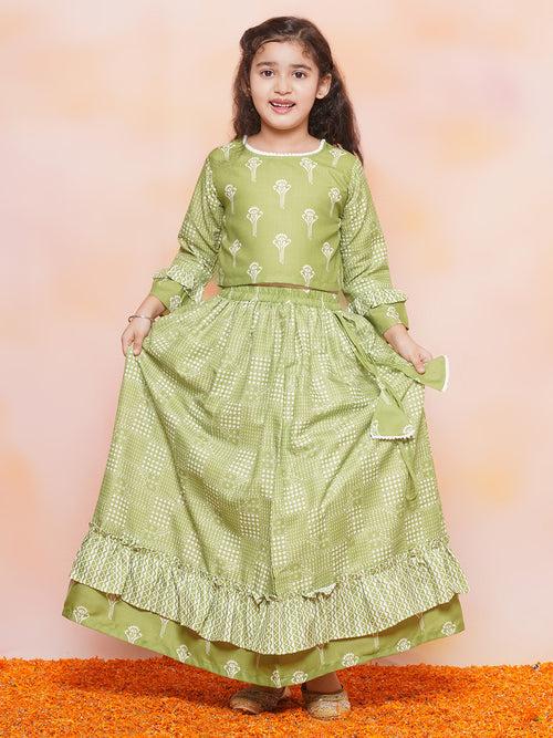 Kids Cotton Printed 3/4th Sleeve Green Lehenga Choli Set For Girls