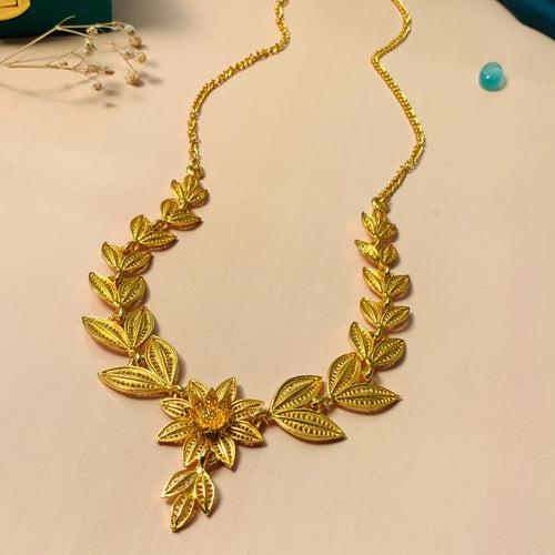High Quality Gold Plated Floral Necklace