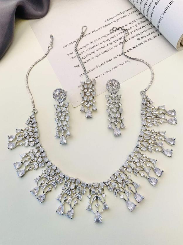 Mesmerising American Diamond Necklace Set