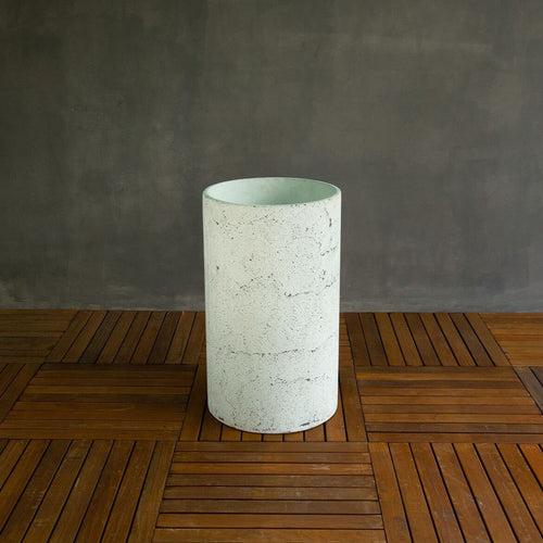 Concrete Cistern Planter Xtra Large l Concrete Marbre Planters Collection