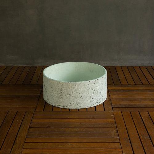 Concrete Cistern Planter Xtra Small l Concrete Marbre Planters Collection