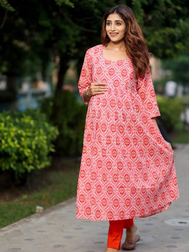 Peach Cotton Printed Maternity Feeding Flared Kurta