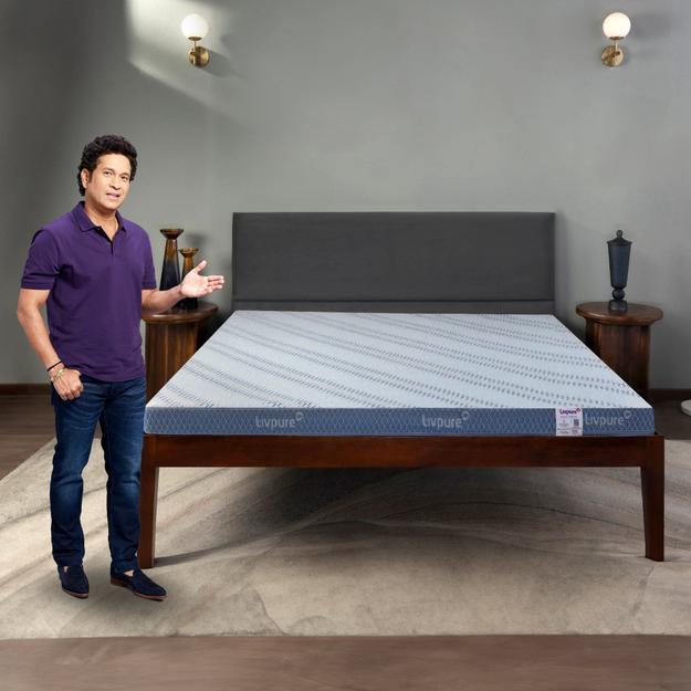 ESSENTIA: HR Pure Foam Mattress