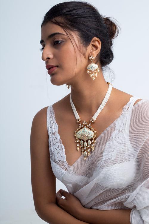 Opulent Dangles Polki Necklace with Earrings