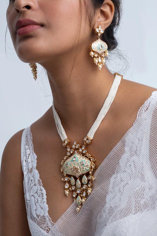 Opulent Dangles Polki Necklace with Earrings