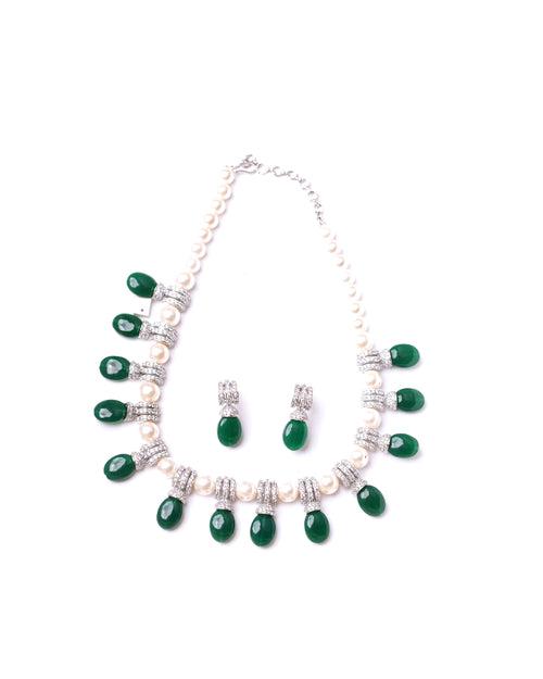 String of Emeralds Necklace Set