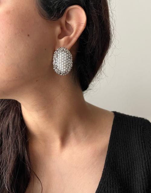 Pearl Button Studs