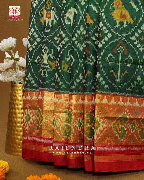 Handwoven Hathi Popat Design Red and Green Single Ikat Rajkot Patola Saree