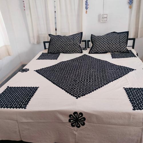 Black Gul Barmer Applique Double Bedspread