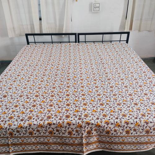 White Base  & Yellow Jaal Pattern Printed Bedspread