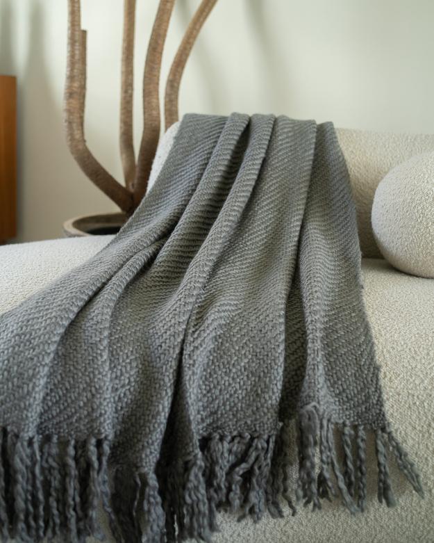 Acrylic Grey Chunky Tassle Throw