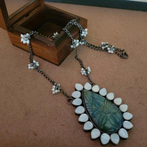 REAL LABRADORITE AND MOTHER OF PEARL EXCLUSIVE NECKPIECE