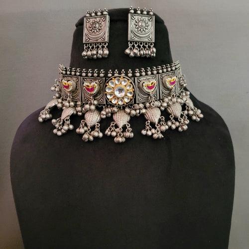 EXCLUSIVE TRIBAL SILVER PLATED POLKI KUNDAN NECKLACE WITH EARRINGS