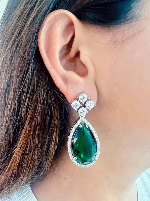 Single Emerald Drop Diamond Set (Necklace & Earrings)