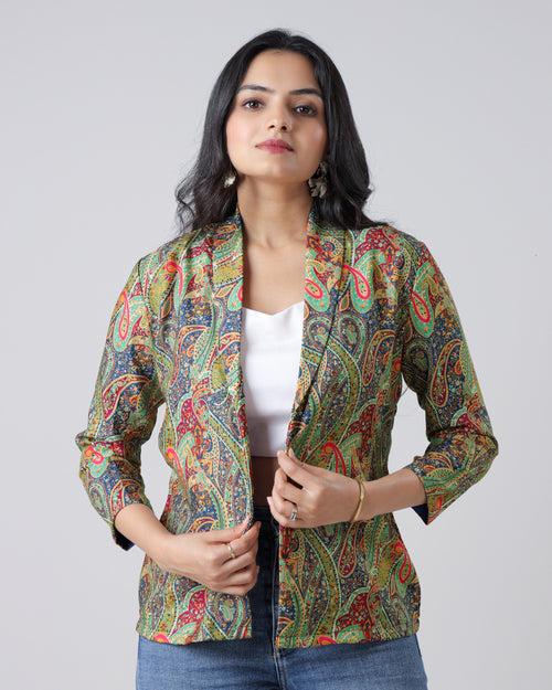 Seamless Comfort: Paisley Jacket for Women