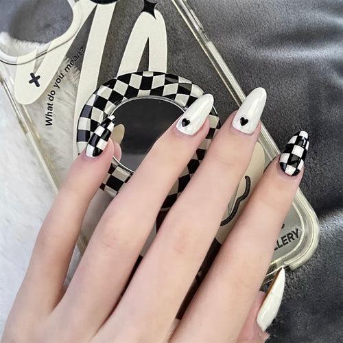 Nailamour Black-White Chessboard Artificial Nail Kit - 24pcs