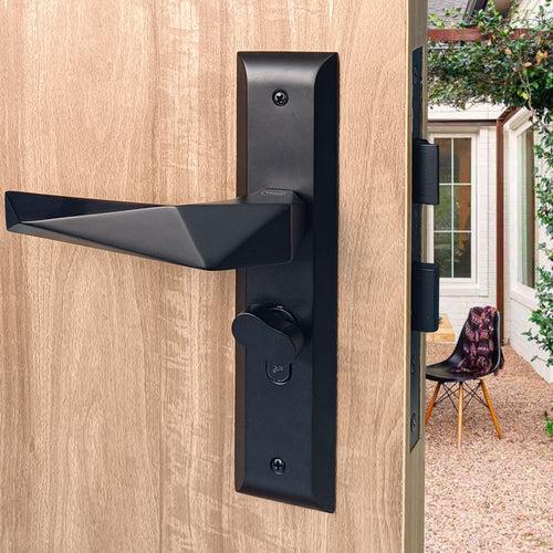 SM-01-02-03 Yale SM series Mortise Lock Comboset with backplated Handle, Cylinder with Knob inside and keys Outside, Black Matt Finish