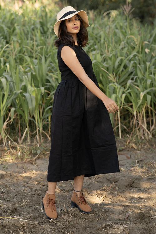 Black Lily Cotton Dress