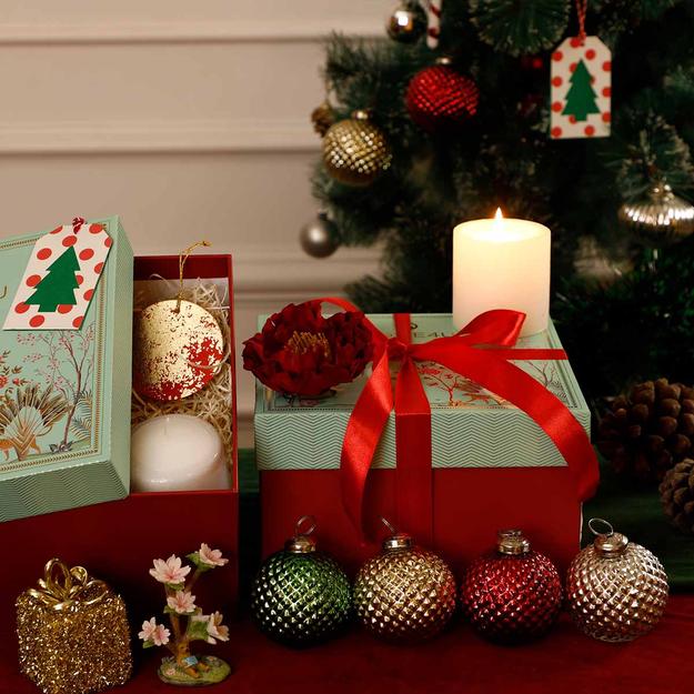 Gloria Christmas Ornaments Gift Hamper