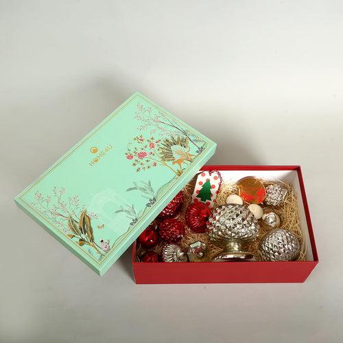 Sparkling Snow Christmas Ornaments Gift Hamper