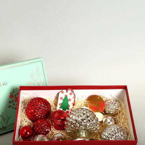 Sparkling Snow Christmas Ornaments Gift Hamper