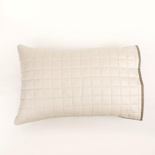 Ayaana Quilted Reversible Bedspread Set