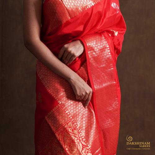 Handwoven Red Banarasi Silk Saree - 2356N028528DSC