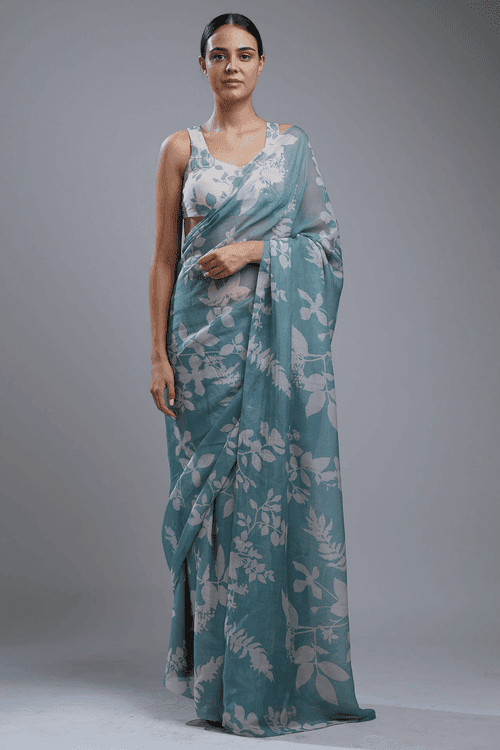 <b>KoAI</b><br/>Blue with White Floral Saree