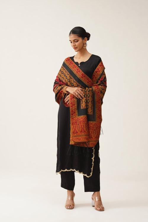 Sukhmani Kaani Dupatta With Tassel