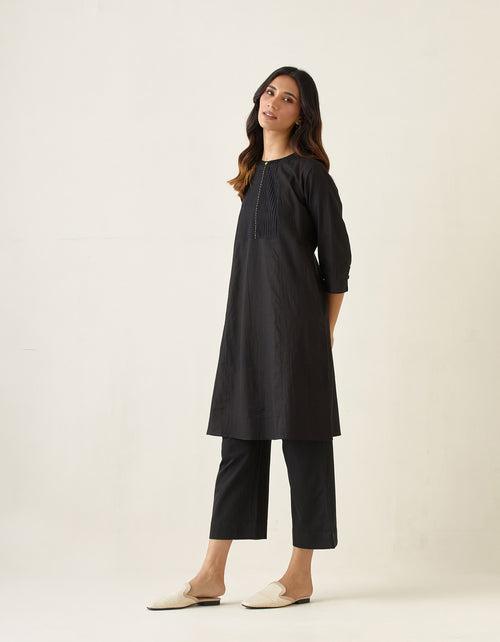 A Line Pin tuck Kurta with Cotton Pants in Black & Chanderi Handloom Dupatta in Lemon Yellow(Set of 3)