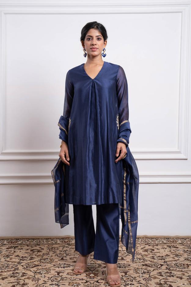 Embroidered Blue Chanderi Kurta Set with Dupatta (Set of 3)