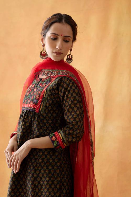 Banjara Kurta Black