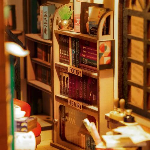 Mythifrost®️ Wooden Book Nook Kit - 3D Miniature Bookshelf Decor ( The Shakespeare Library )