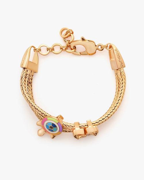 Love Links Bracelet in Gold