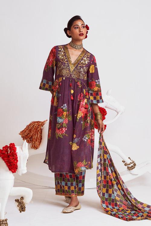 V neck embroidered kurta set