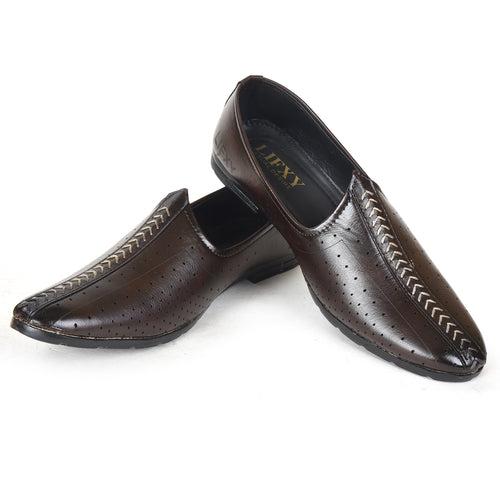 Kolapuri Centre Ethnic Occasual Brown Jutti Shoe