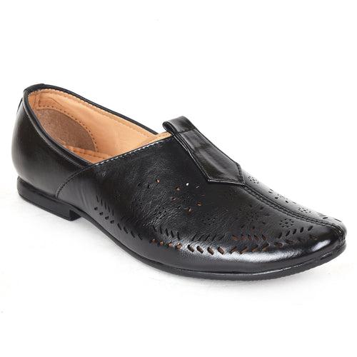 Kolapuri Centre Ethnic Occasual Black Jutti Shoe