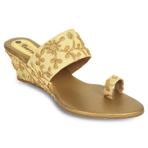 Kolapuri Centre Ladies Wedge heel Party Slipper