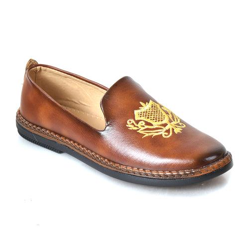 Kolapuri Centre Ethnic Men's Tan embroidery jutti Shoe