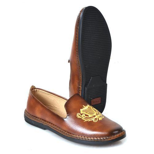 Kolapuri Centre Ethnic Men's Tan embroidery jutti Shoe