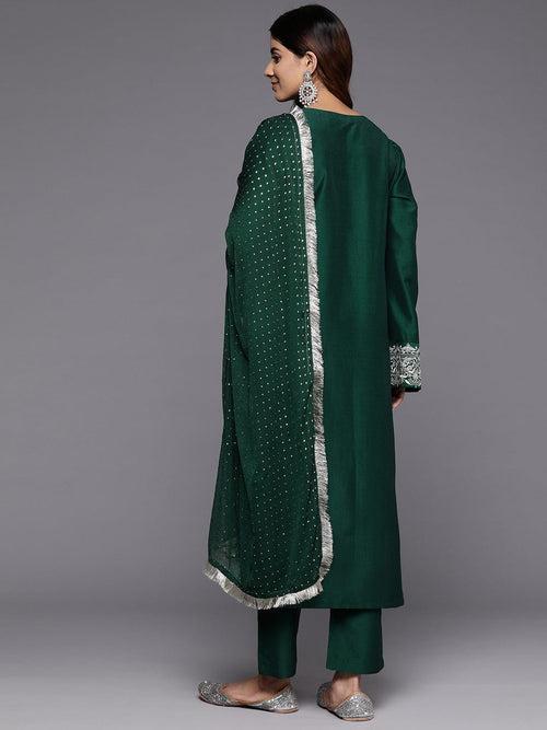 Varanga Women Green Round Neck With Embroidered Kurta , Full Sleeves , Straight Kurta With Side Slits, Paired With Tonal Bottom And Dupatta.