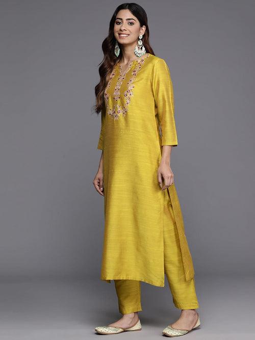 Varanga Women Yellow Straight Emroidered Kurta With Printed Bottom