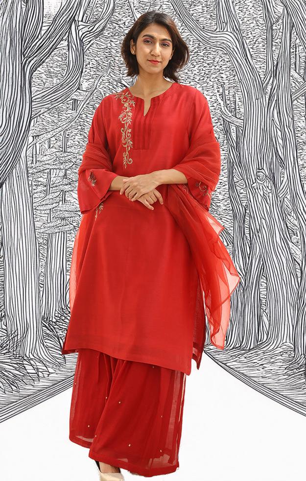 Chanderi Kurta in Scarlet Red with Palazzo and Silk Organza Dupatta.